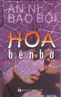 Hoa bên bờ